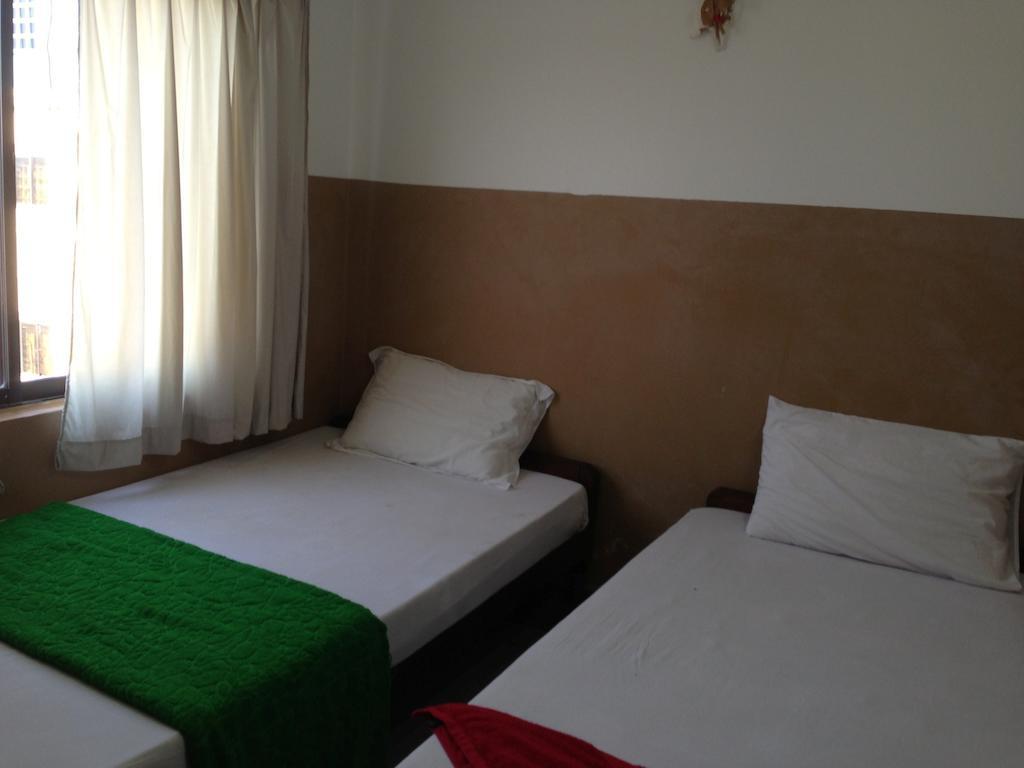 Grand View Guesthouse Phnom Penh Zimmer foto