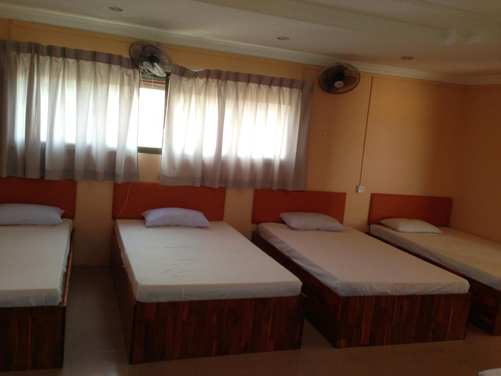 Grand View Guesthouse Phnom Penh Zimmer foto